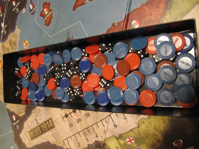 Axis & Allies WWI 1914 - 4 Colours of Chips